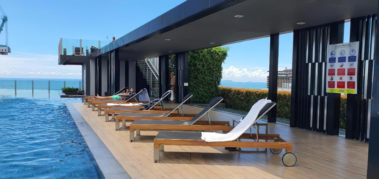 Central Pattaya Fully Equipped Condo Next To Beach Екстер'єр фото